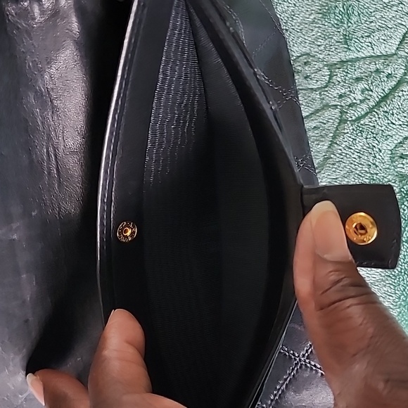 Authentic Chanel Quilted Wallet - Picture 7 of 12